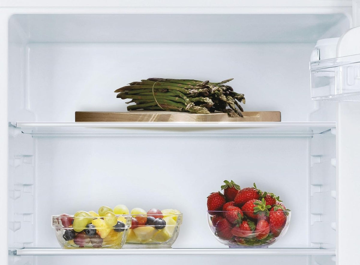 Integrated Undercounter Fridge 135L White