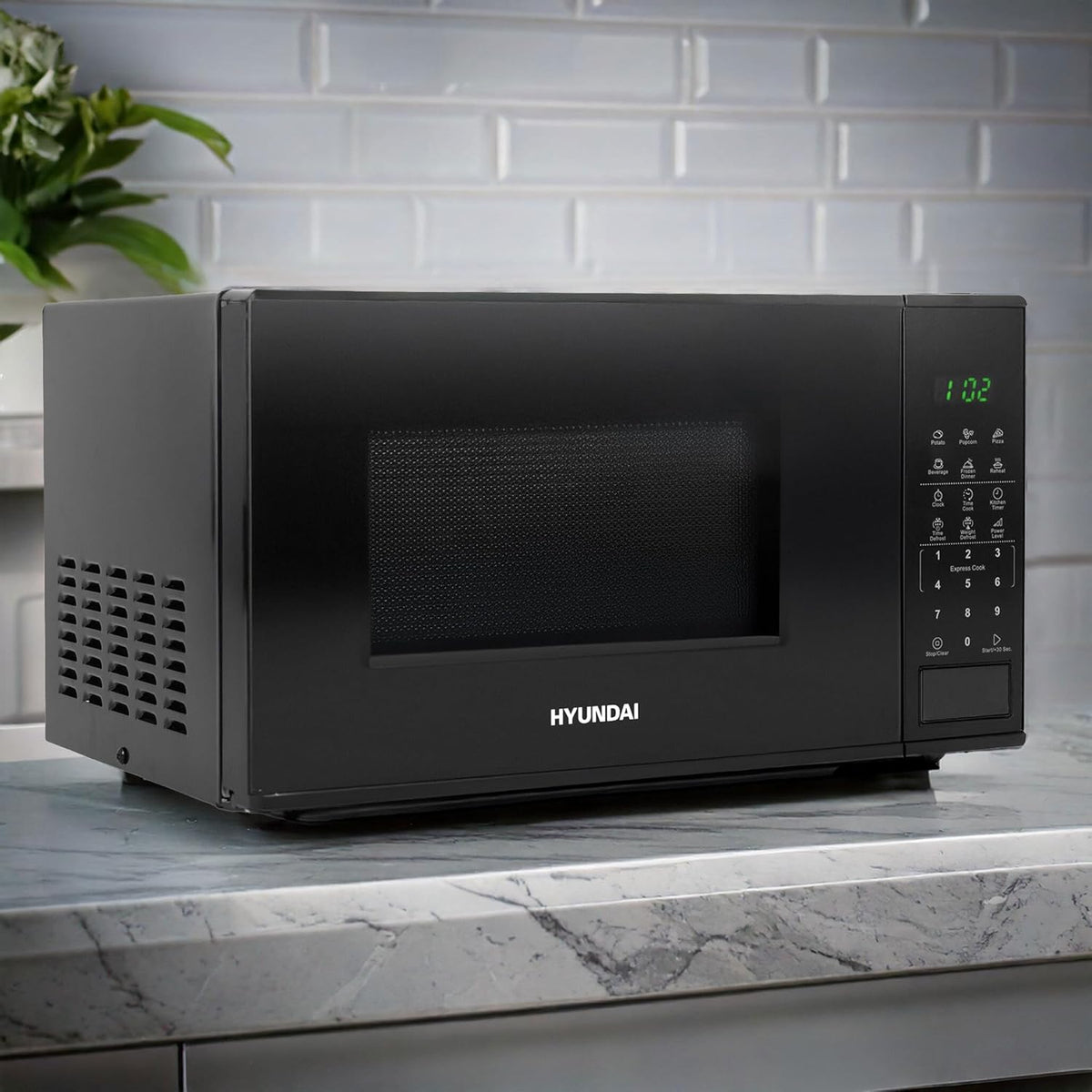 Hyundai 800W 20L Black Digital Microwave, Stainless Steel Interior, 11 Power Levels, Automatic Defrost, 6 Auto Cook Modes, Clock and Timer, Digital Controls, Easy Clean & Child Lock
