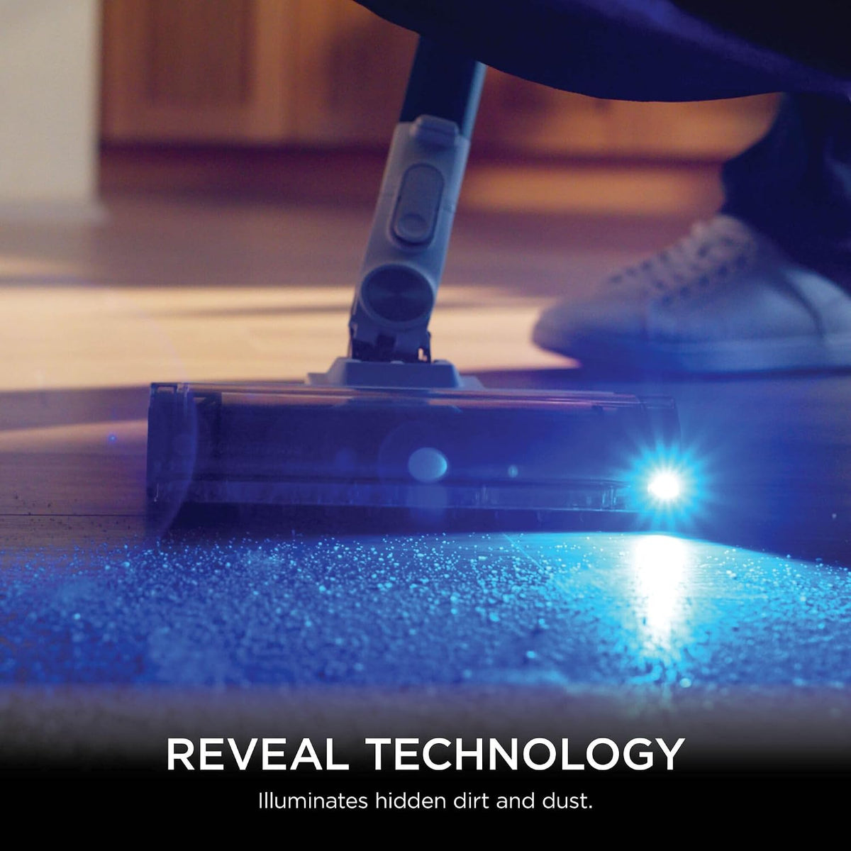 Shark PowerPro Cordless Stick Vacuum, Multi-Surface Cleaning, IZ381UK
