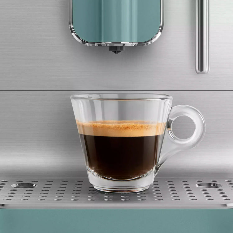 Smeg BCC12EGMUK Coffee Machine 1.3L 15 Bar Emerald