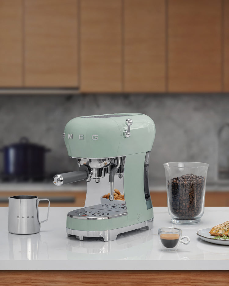 Smeg ECF02PGUK 50s Style Espresso Machine Pastel Green